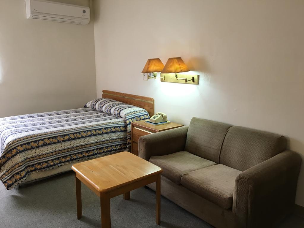 Tamuning Plaza Hotel Luaran gambar